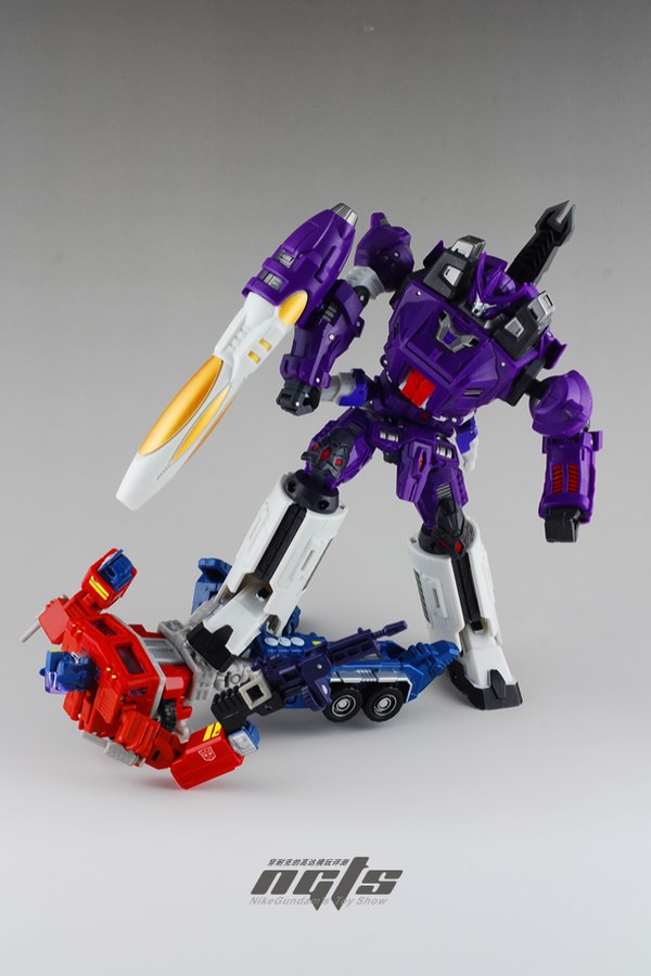unique toys maniaking
